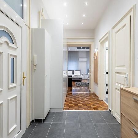 Bold Base Apartment Βουδαπέστη Εξωτερικό φωτογραφία