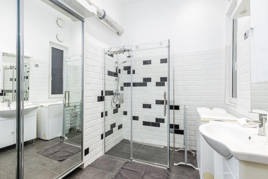 Bold Base Apartment Βουδαπέστη Εξωτερικό φωτογραφία