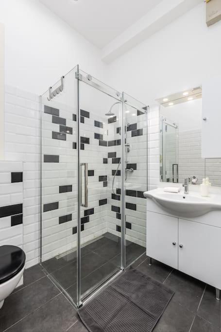 Bold Base Apartment Βουδαπέστη Εξωτερικό φωτογραφία