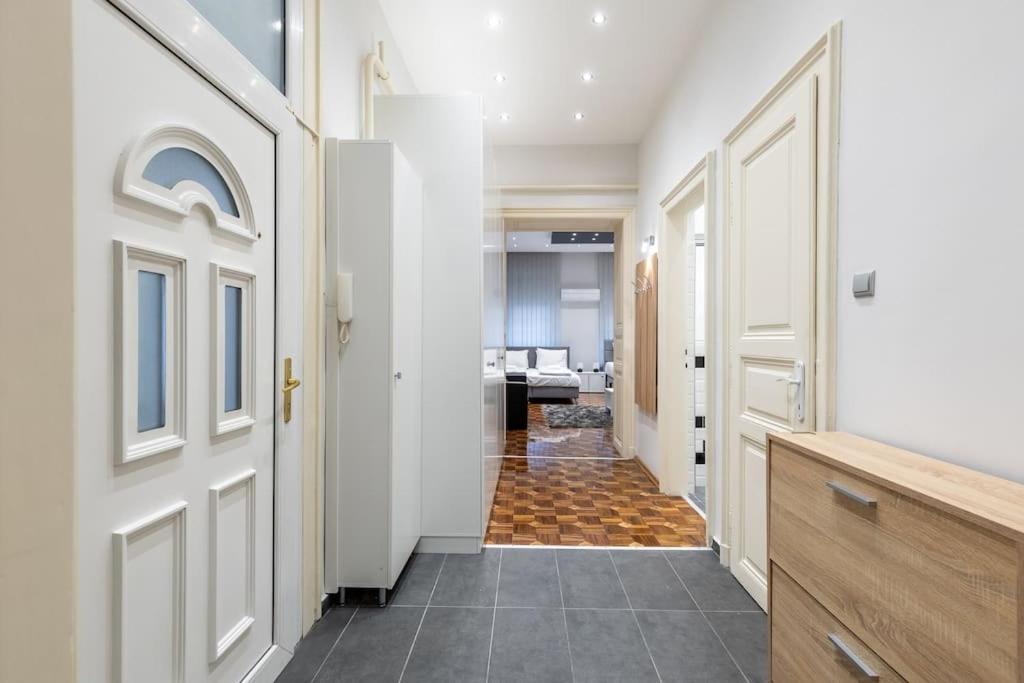 Bold Base Apartment Βουδαπέστη Εξωτερικό φωτογραφία