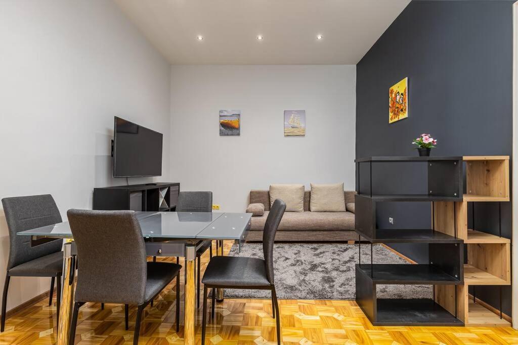 Bold Base Apartment Βουδαπέστη Εξωτερικό φωτογραφία